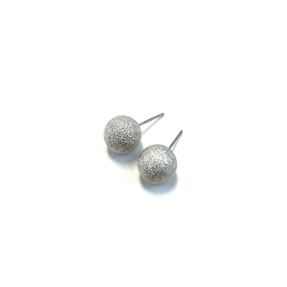 Diva Fab Ball Studs Earrings BTS10 - Beauty Bar & Supply